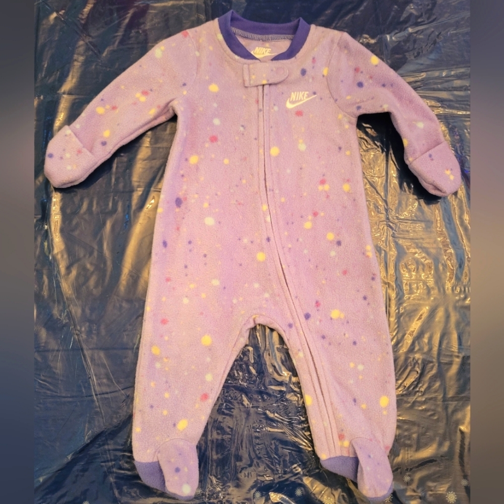 🦄 Nike Fleece Pajama 3m NWOT